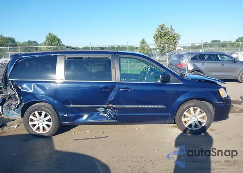 2014 Chrysler Town & Country Touring from USA, damaged, VIN 2C4RC1BG3ER449281